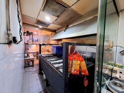East Village (D16), Retail #539132491